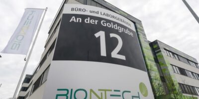 Vacina Pfizer-BioNTech: conheça a empresa alemã fundada por imigrantes turcos