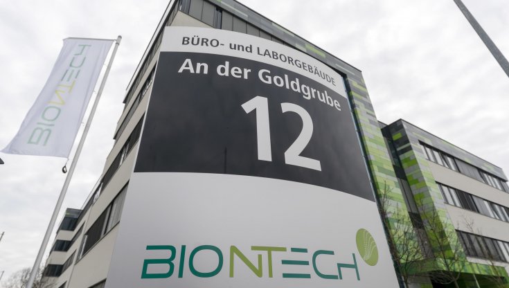 Vacina Pfizer-BioNTech: conheça a empresa alemã fundada por imigrantes turcos