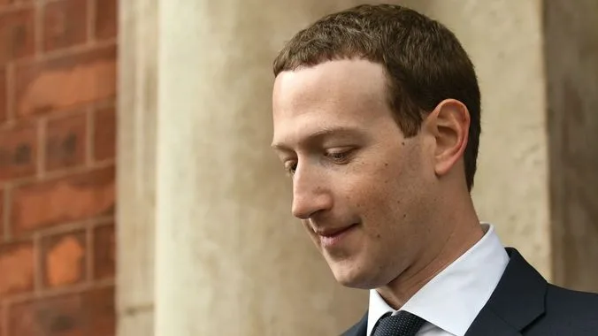 França exige pagamento de imposto digital de grupos tech dos EUA; tensões sobem