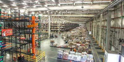 GLP, líder em galpões, planeja levantar FII de R$ 3bi