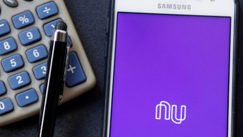 Nubank (NUBR33) lança NuTap, maquininha digital para empreendedores