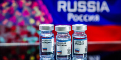 Rússia inicia vacinação em massa contra coronavírus