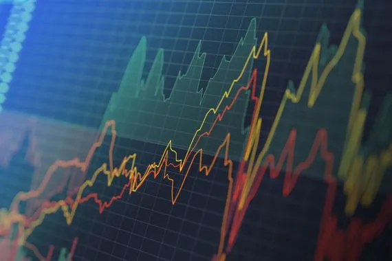 S&P 500 tem leve alta com investidores de olho em pacote fiscal