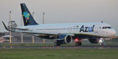 Azul (AZUL4): voos chegam a 70% do pré-pandemia puxados por lazer