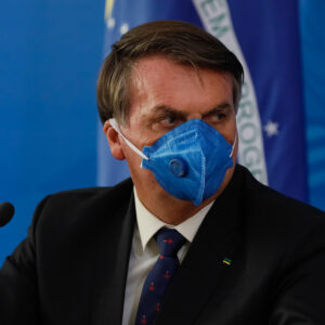 Vacina: Bolsonaro deve assinar hoje a MP para comprar imunizantes