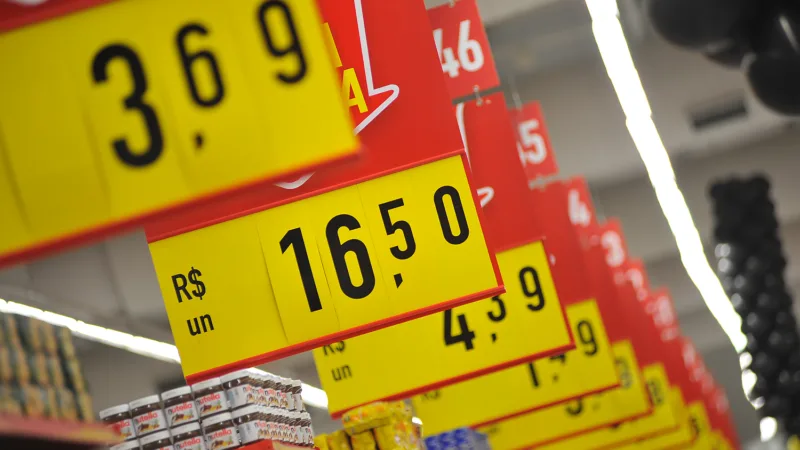 IPCA-15 acelera para 1,06% em dezembro; índice fica abaixo do consenso