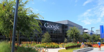 CEO do Google (GOGL34) recebeu o equivalente a R$ 1,1 bilhão em 2022 em bônus; veja por quê