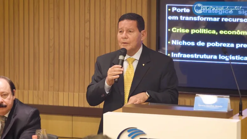 Huawei fora do 5G vai custar mais caro, diz Mourão
