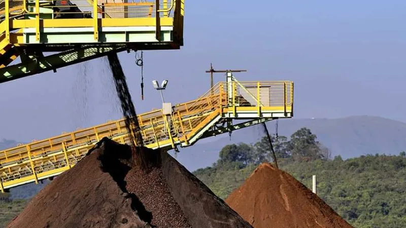 Destaques de Empresas: Usiminas (USIM5), Sanepar (SAPR4) e Engie (EGIE3)