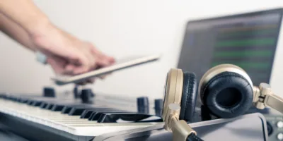Especial gestores: as músicas mais ouvidas pelos profissionais do mercado este ano
