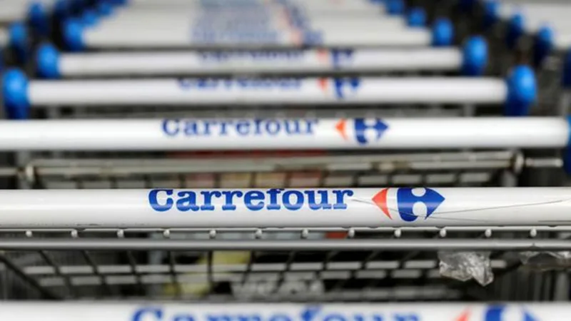 Carrefour (CRFB3) pode vender lojas do Big para Grupo Mateus (GMAT3), diz jornal
