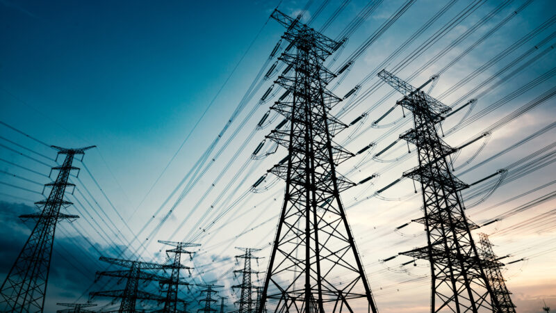 Câmara aprova MP que altera regras do setor elétrico sobre tarifas