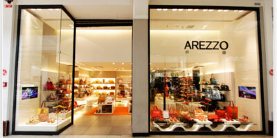 Arezzo (ARZZ3) prevê abrir até 80 lojas em 2021