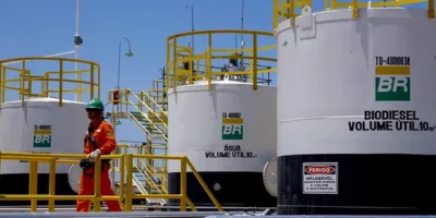 Petrobras (PETR4) negocia venda da Refap com Ultrapar (UGPA3)