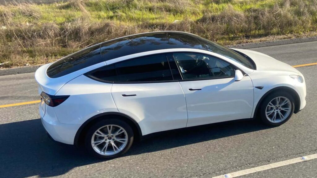 Model Y, da Tesla, foi destaque de vendas no quarto trimestre de 2020.