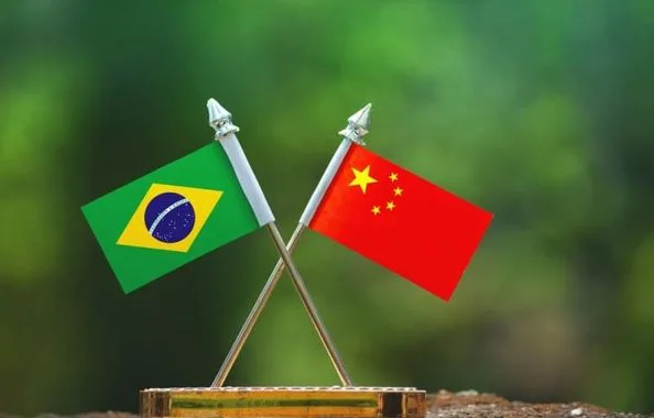 Permitir Huawei no leilão de 5G é principal cartada para reaproximar Brasil da China