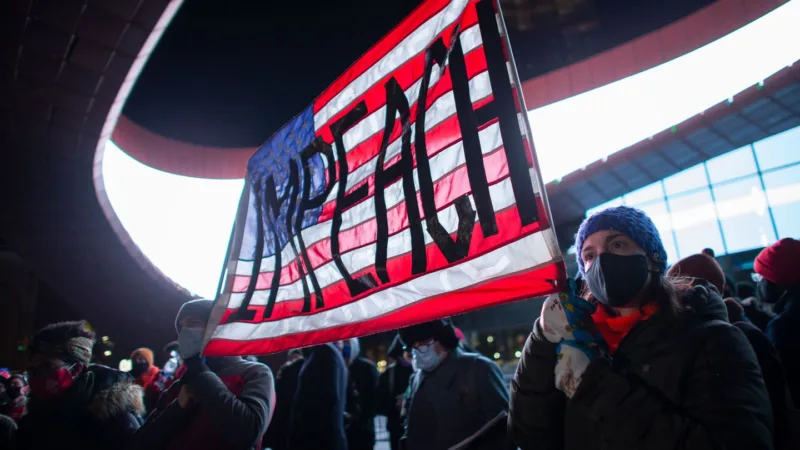 Democratas protocolam pedido formal de impeachment de Donald Trump