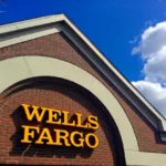 Wells Fargo supera previsões e lucra US$ 5,6 bi no 3º tri após fim das restrições do Fed