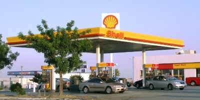 Shell (RDSA34) quebra recorde com lucro de US$ 9,8 bilhões e anuncia recompra de ações