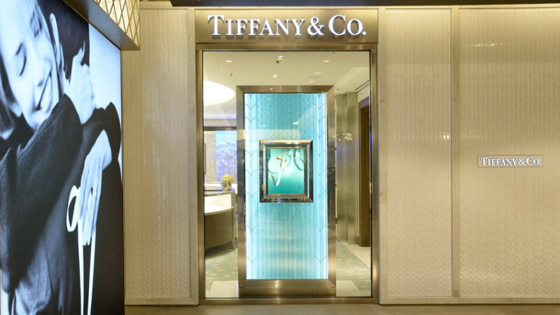 LVMH conclui aquisição da marca americana de joias Tiffany