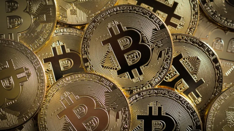 Criptomoedas são as principais iscas em golpes, diz estudo da CVM