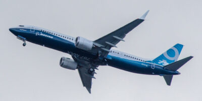 Boeing tem prejuízo recorde em 2020 com pandemia e 737 Max