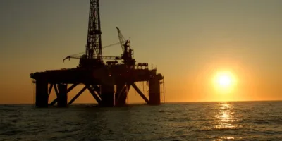 Produção de petróleo crescerá 23% até 2025, diz ANP