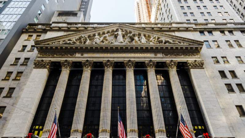 NYSE recebe pedido de empresas chinesas para reversão de suspensões