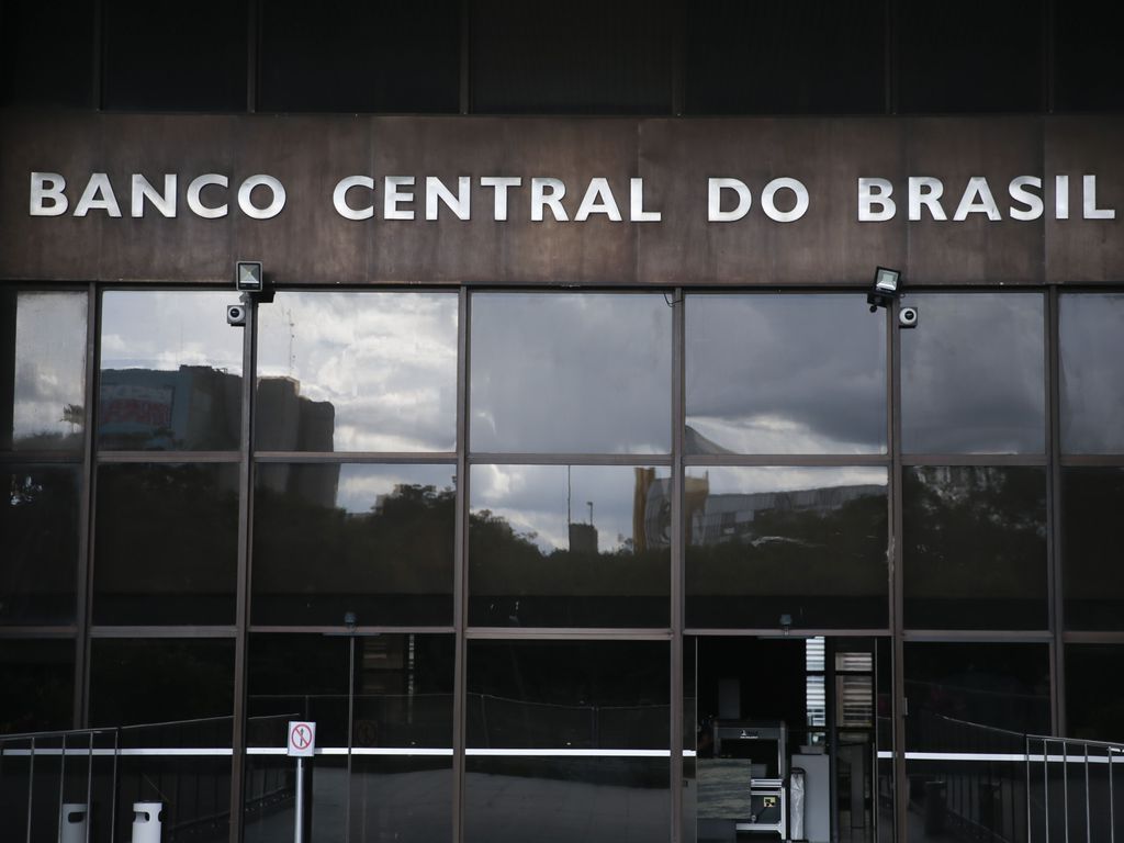 De acordo com o BC, o Brasil teve um déficit em transações correntes de US$ 12,5 bilhões em 2020, melhor ano desde 2007.