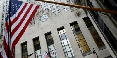 PIB dos EUA cresce 4% no 4T20, mas fecha ano com contração de 3,5%