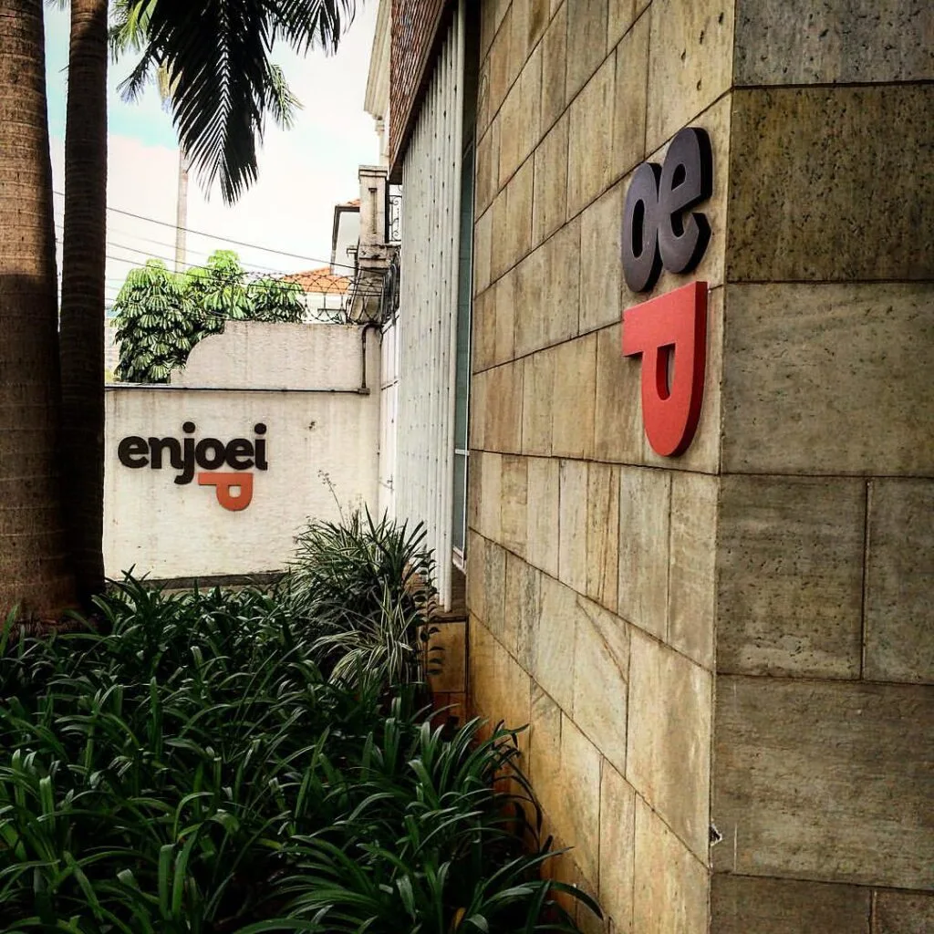 Enjoei e C&A firmam parceria comercial