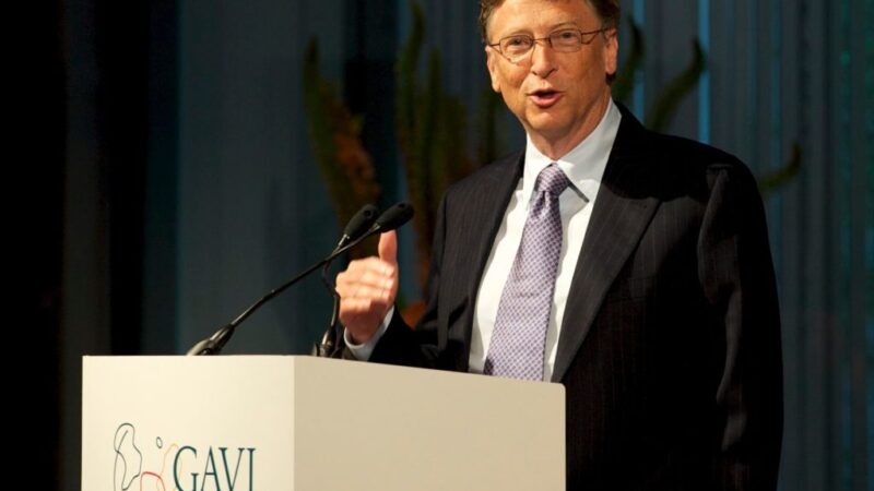 Bill Gates teria deixado conselho da Microsoft (MSFT34) após caso extraconjugal, diz jornal