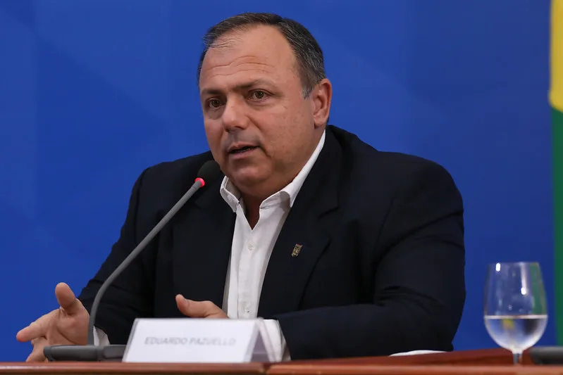 354 mi doses de vacinas estão asseguradas em 2021, diz Pazuello