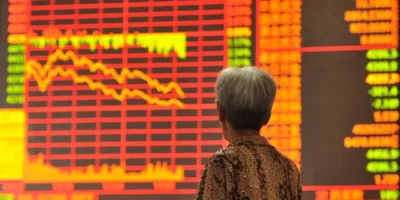 Ibovespa despenca 3,21% e volta aos 115 mil pontos com mercado arisco