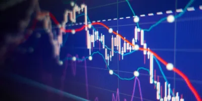 Ibovespa opera em leve alta, puxado por Vale (VALE3) e setor bancário