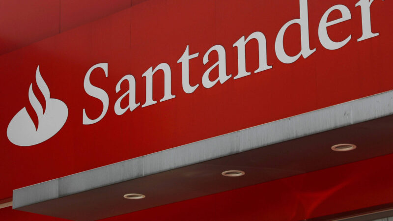 Santander (SANB11) pagará JCP bilionário aos acionistas; veja valor por ação