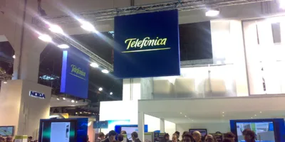 Telefônica (VIVT3) terá fundo de R$ 320 mi para investir em startups