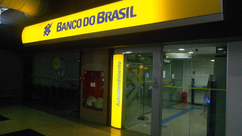 Funcionários do Banco do Brasil (BBAS3) iniciam greve de 24h a partir desta quarta-feira