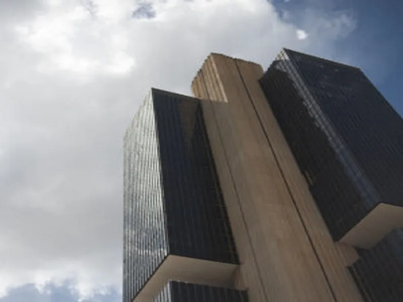 Boletim Focus: Projeção para PIB de 2021 desacelera para 3,29%