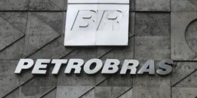 Petrobras (PETR4): ação sobe 3%, mas analistas alertam para efeitos não recorrentes