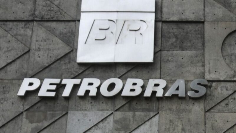 Petrobras (PETR4): ação sobe 3%, mas analistas alertam para efeitos não recorrentes