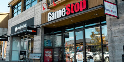 GameStop despenca 40% em 25 minutos nesta tarde e se recupera, fechando em alta