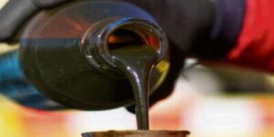 Produção de petróleo cai 12,2% em dezembro, segundo ANP