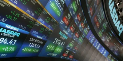 Bolsas mundiais permanecem no vermelho, puxadas por tecnologia; Nasdaq cai 1,9%