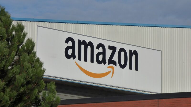 Amazon (AMZO34) tem prejuízo de US$ 3,8 bilhões no 1T22; ação afunda 11%