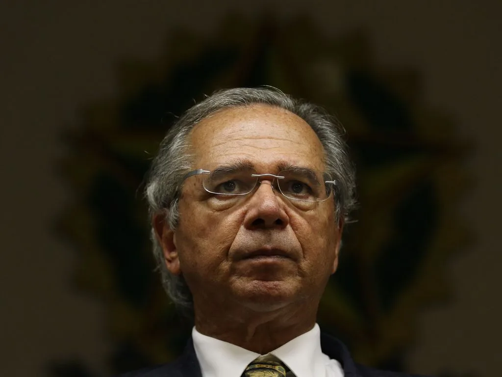 Para o ministro da Economia, Paulo Guedes, a vacinação contra a Covid-19 é a melhor e mais barata política fiscal.