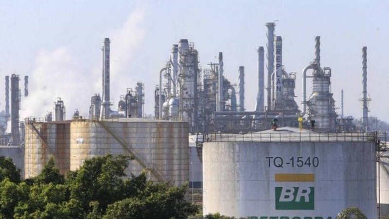 Petrobras (PETR4): ANP decide por R$ 576 milhões a serem pagos por royalties da SIX