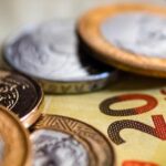 Focus estica déficit externo e já vê rombo de US$ 74,9 bi em 2025