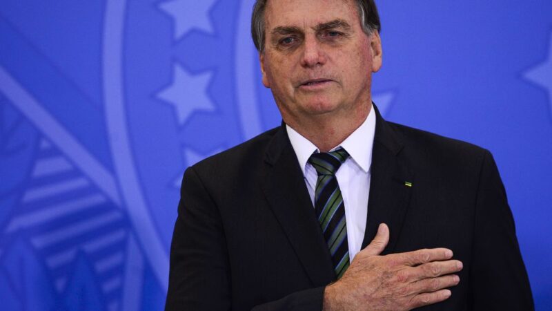 “Teremos mudanças sim na Petrobras (PETR4)”, diz Bolsonaro em evento