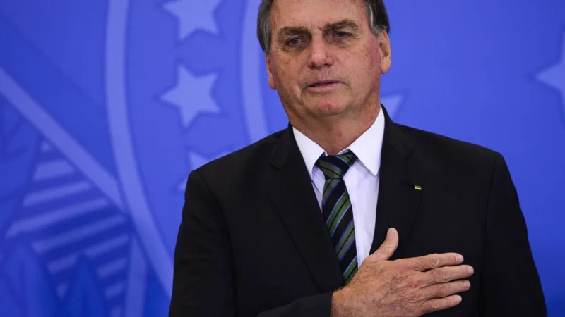 “Teremos mudanças sim na Petrobras (PETR4)”, diz Bolsonaro em evento